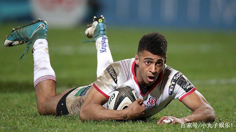 汉诺威球员展现出色实力，轻松战胜对手的简单介绍