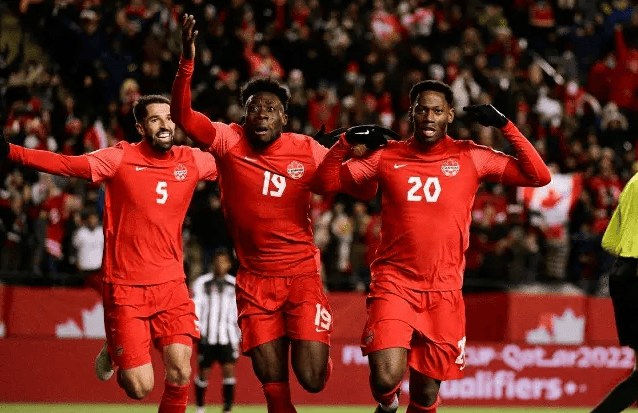 本轮争夺焦点受瞩目，双方进攻力强的简单介绍