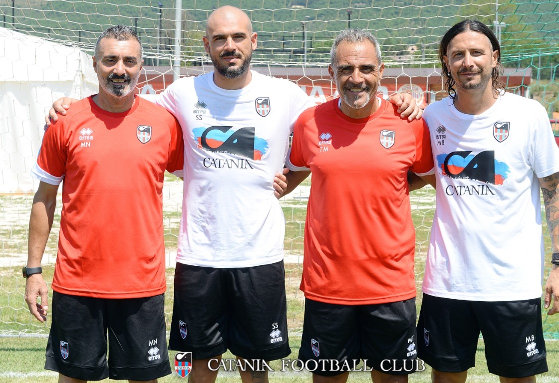 尤文老将宣布退役，足坛传奇谢幕的简单介绍