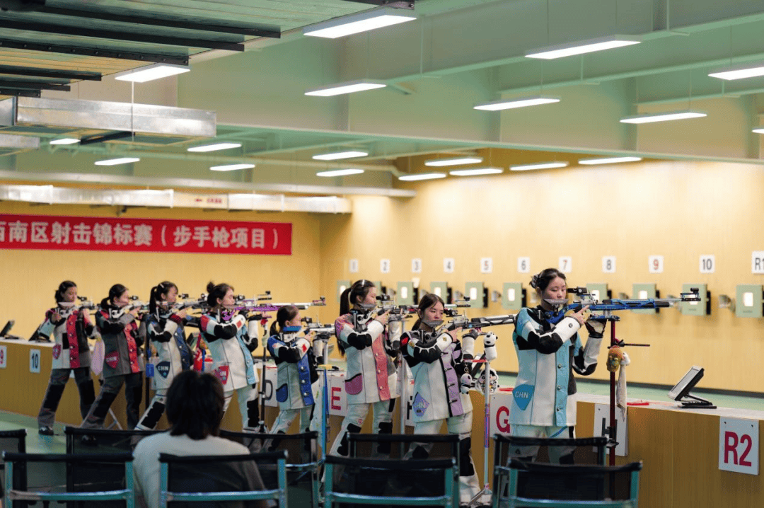 紧张刺激！射击比赛赛场风云再起的简单介绍