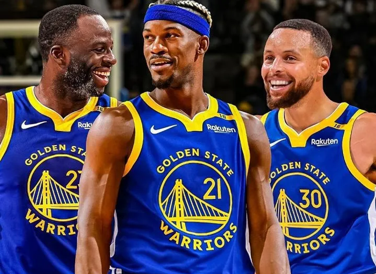 包含勇士队球员争夺MVP，各自秀出技术绝活的词条