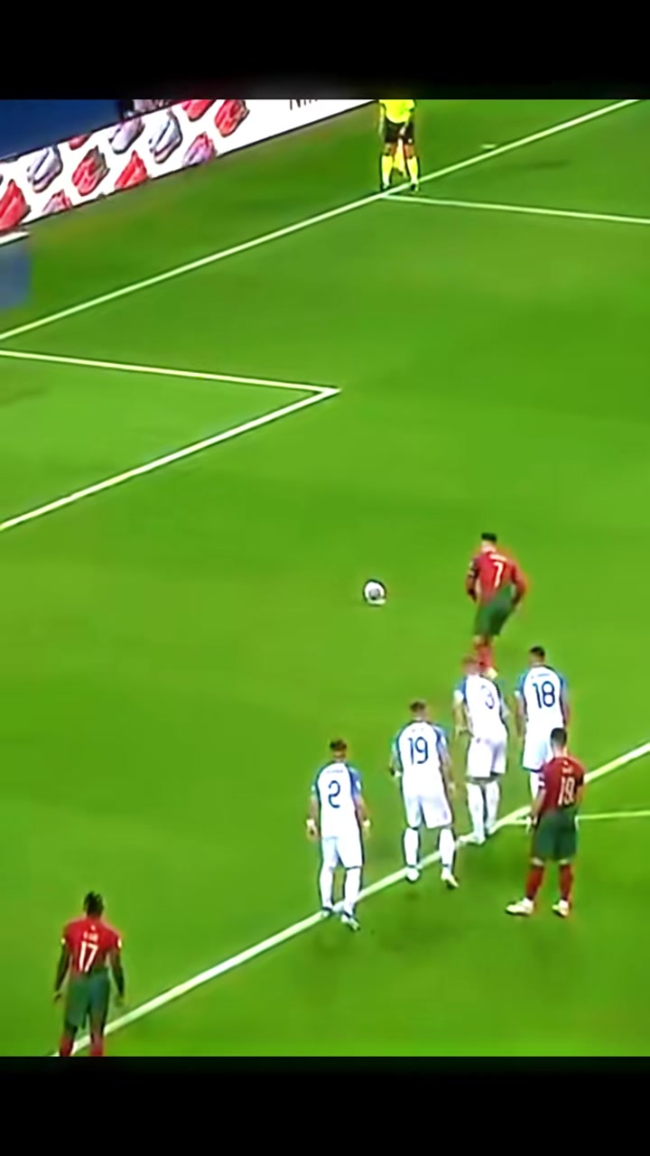 葡萄牙惊险逆转，逼平土耳其晋级世界杯预选赛的简单介绍