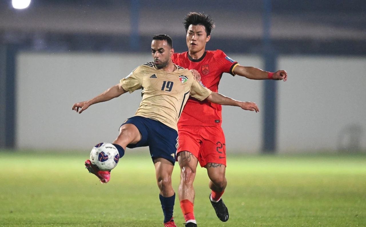 客场作战胜利，球队士气大振