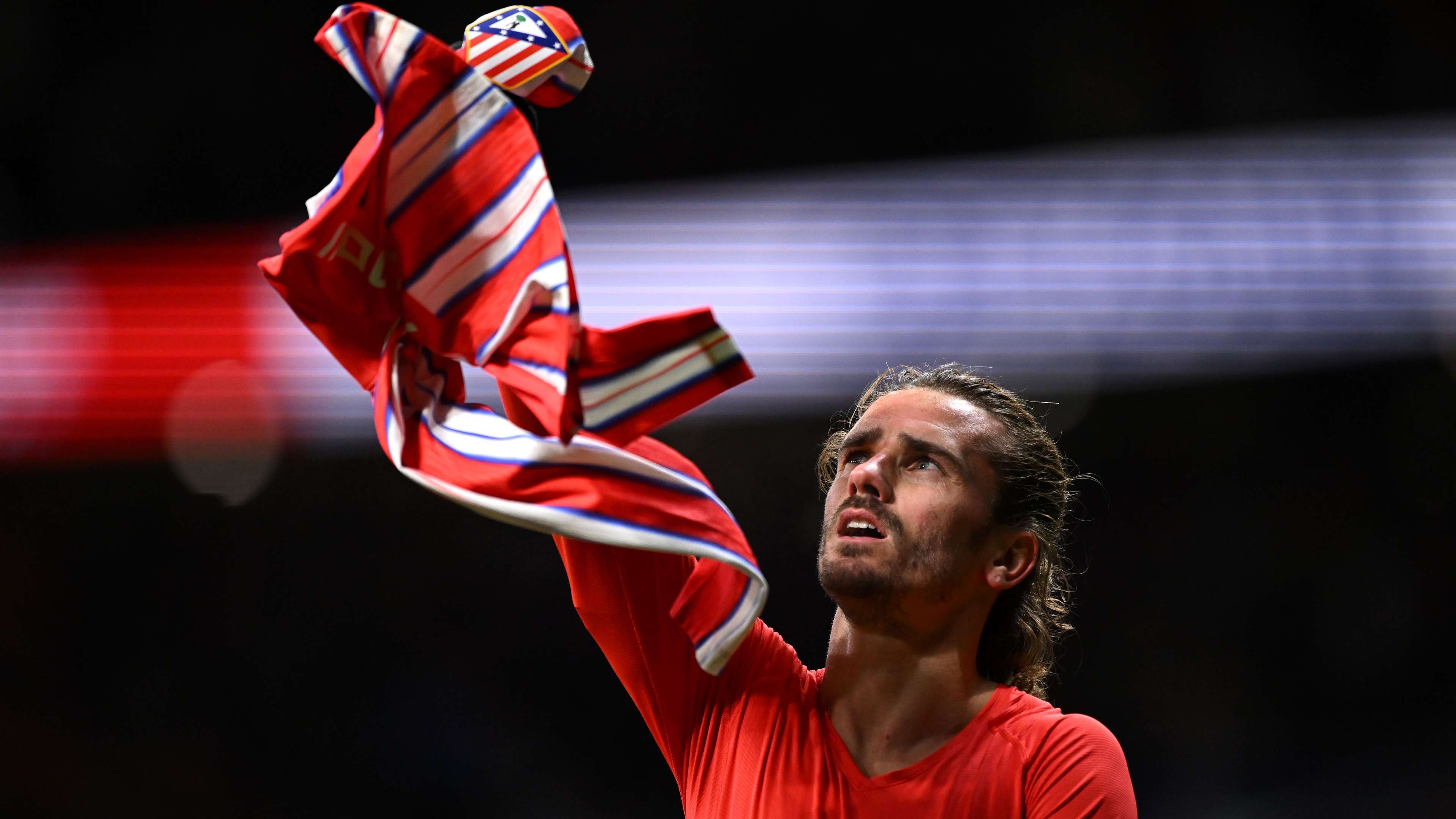 包含格列兹曼破门，马德里竞技2-1逆转赢下巴伦西亚的词条