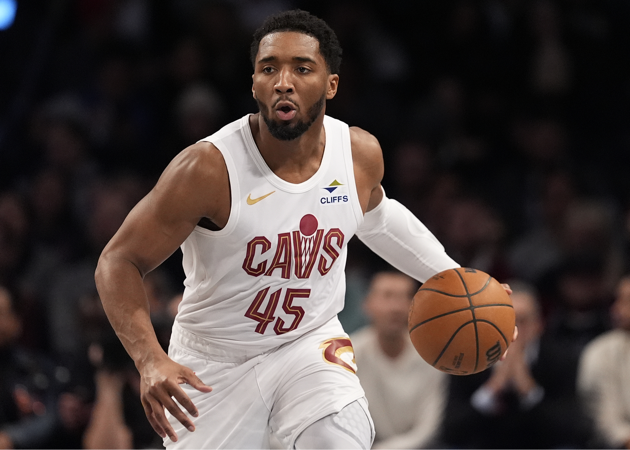 开拓者不敌骑士，惜败收场