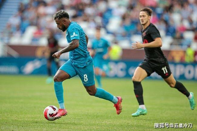 包含俄超劲旅成功晋级，迎来生死对决的词条