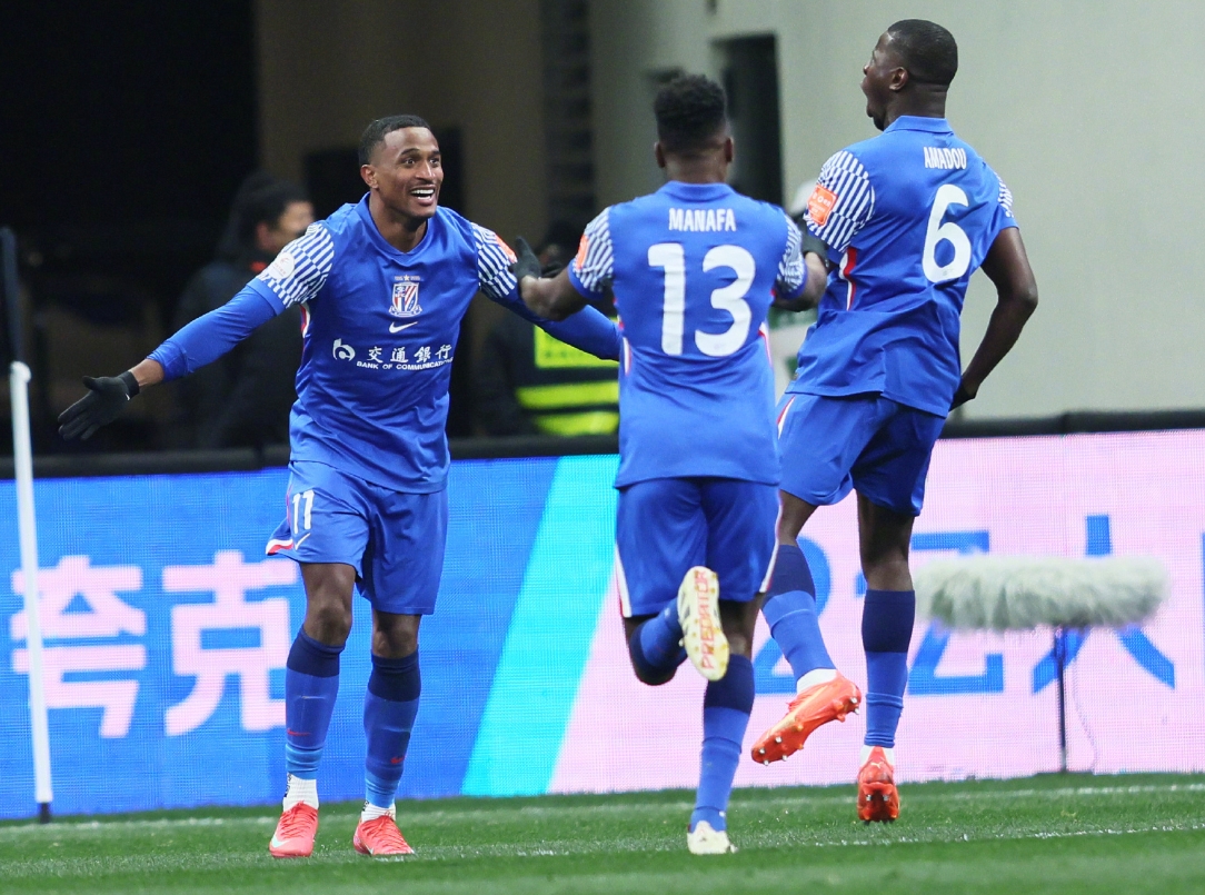 上海申花豪取三连胜，稳步攀升至联赛前列的简单介绍