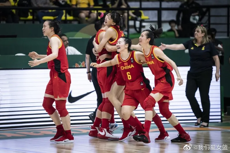 上海女篮团队合拍不畅，CBA球队应改进团队意识的简单介绍